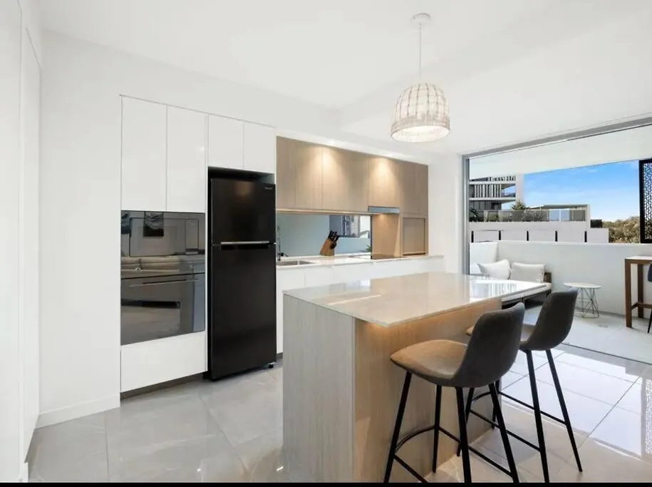 Oceanus Luxe Beachfront Bokarina Kawana Waters Apartmán