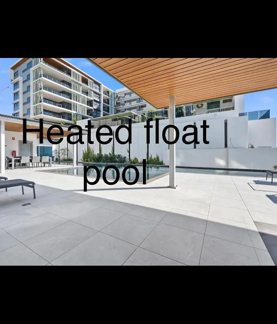 Oceanus Luxe Beachfront Bokarina Kawana Waters 0*,